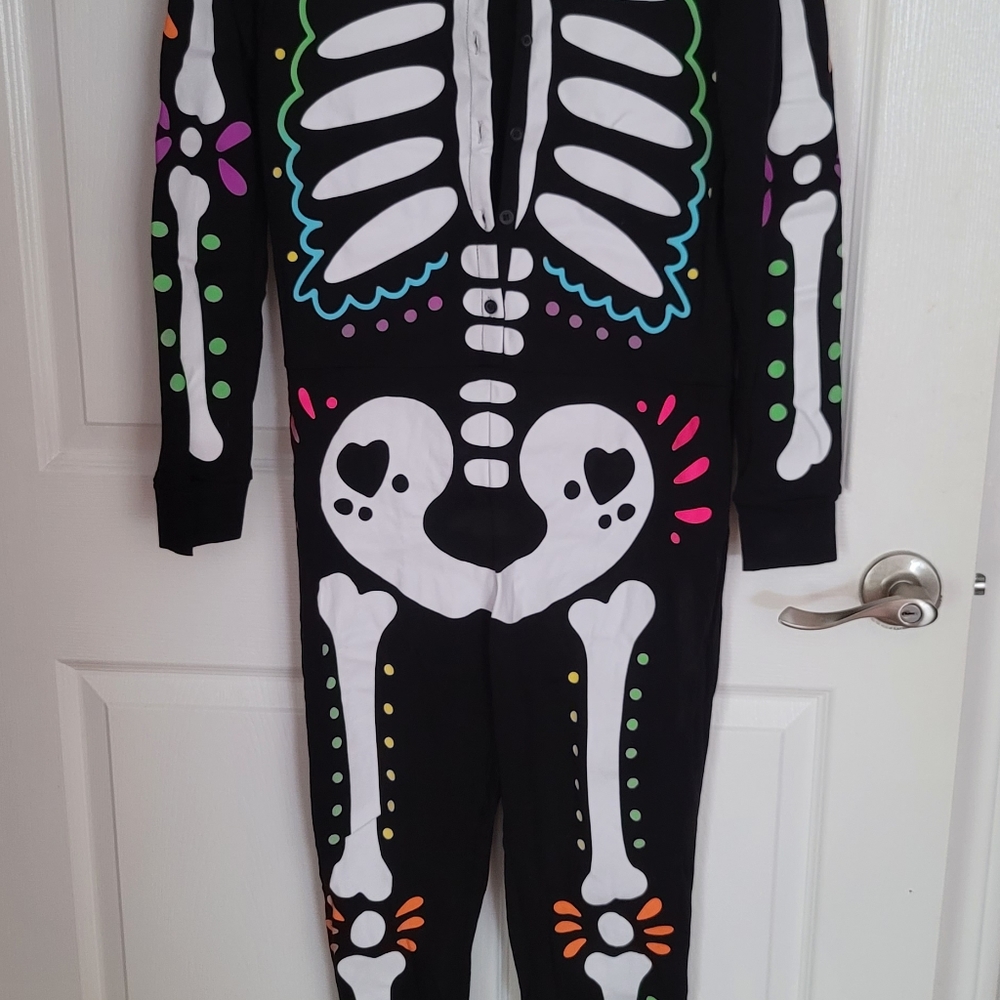 Old Navy Skeleton Onesie adult size L